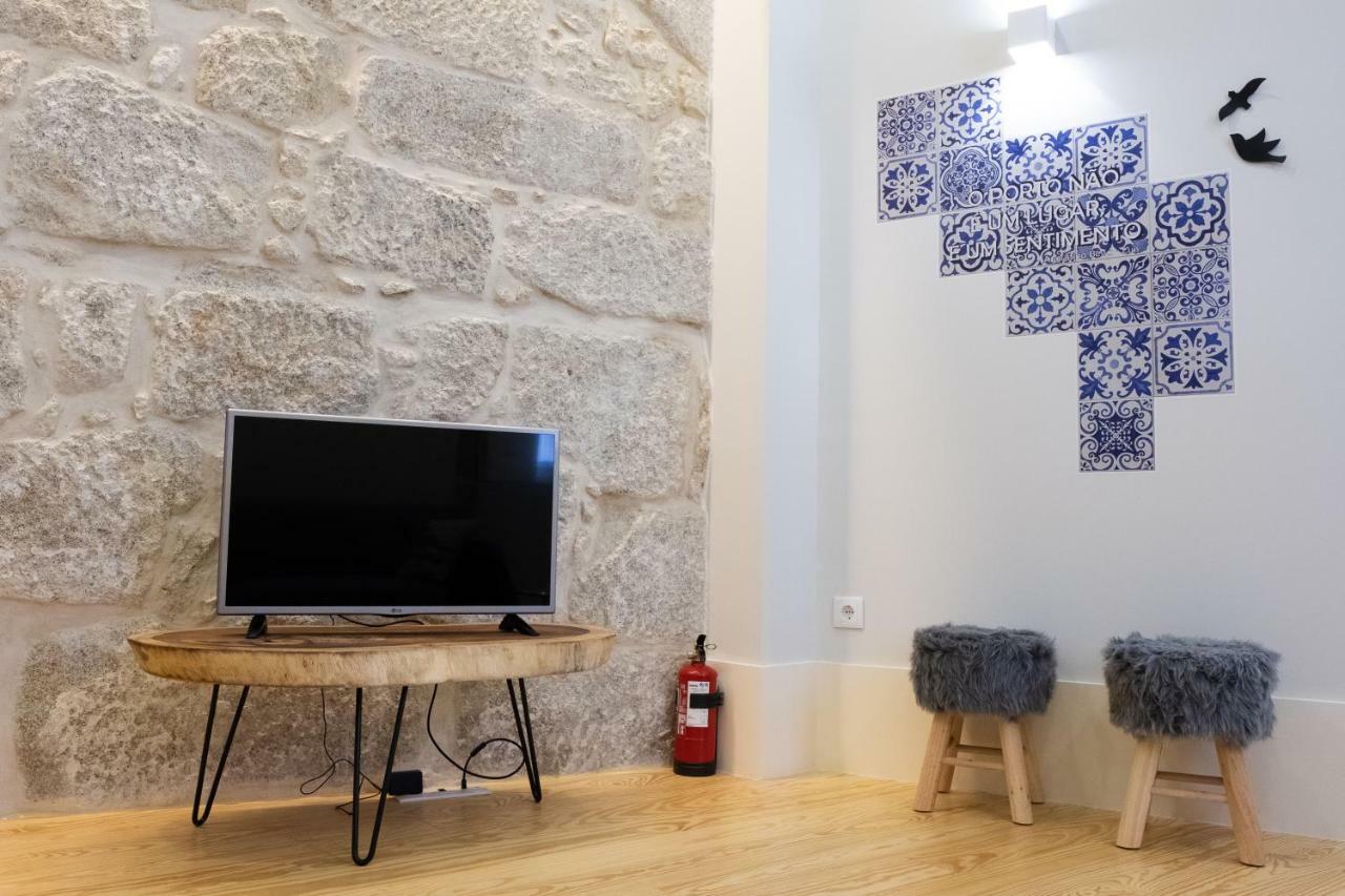 Alda'S Vintage Apartments With Free Parking Porto Luaran gambar